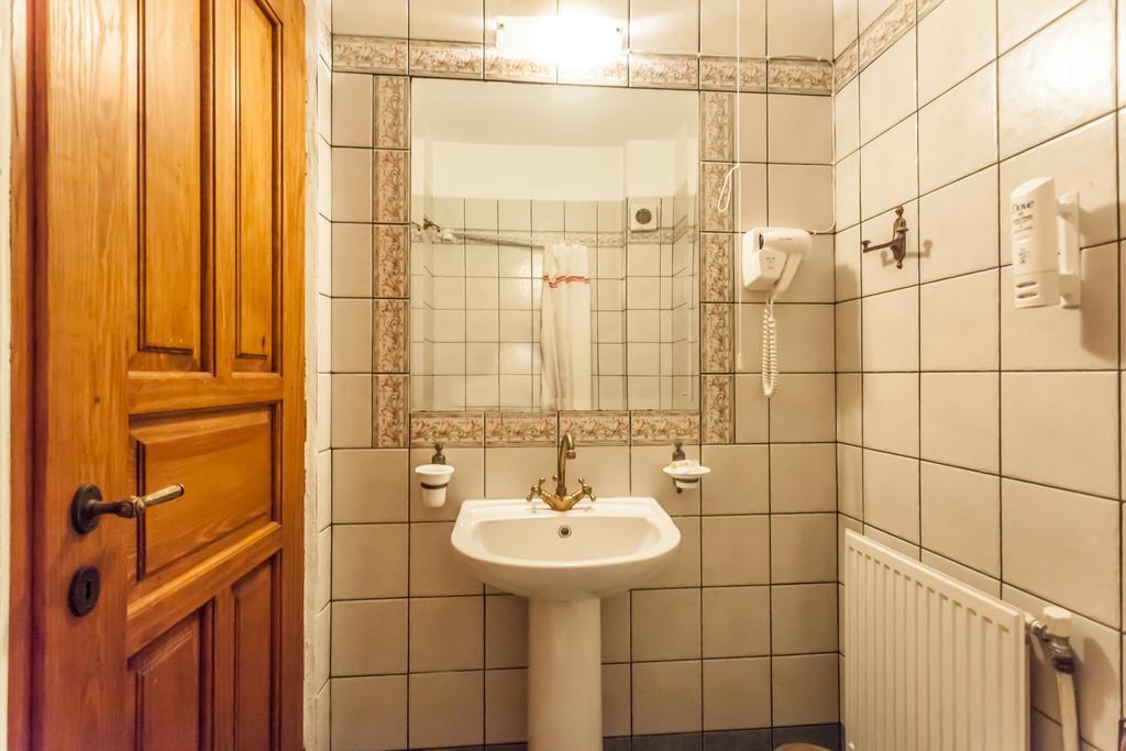 Hotel Archontiko Montana Vizitsa Esterno foto