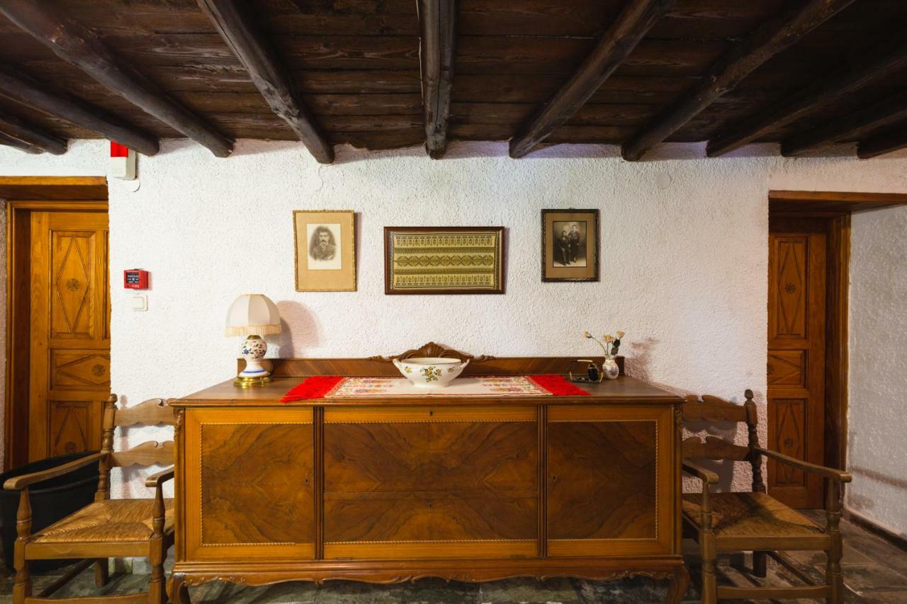 Hotel Archontiko Montana Vizitsa Esterno foto