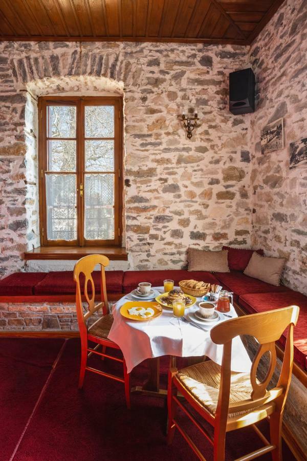 Hotel Archontiko Montana Vizitsa Esterno foto